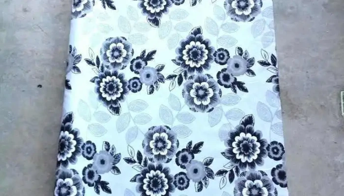 Tela Dholer Estampado Flores Blanco Y Ne 2 - 29-11-2020