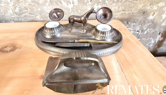 Tintero Metal Con Figura Caballo -  2 - 17-06-2021