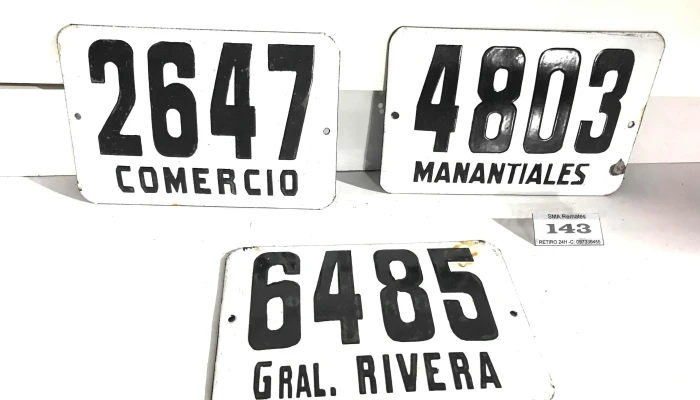 Tres Chapas De Puerta -  1 - 22-08-2021