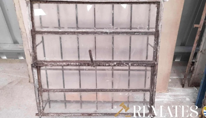 Ventana Con Reja -  2 - 17-06-2021
